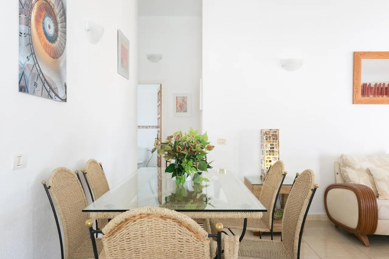 Villa Casa Amarilla Sunny Holiday Home With Heated Pool San Miguel de Abona