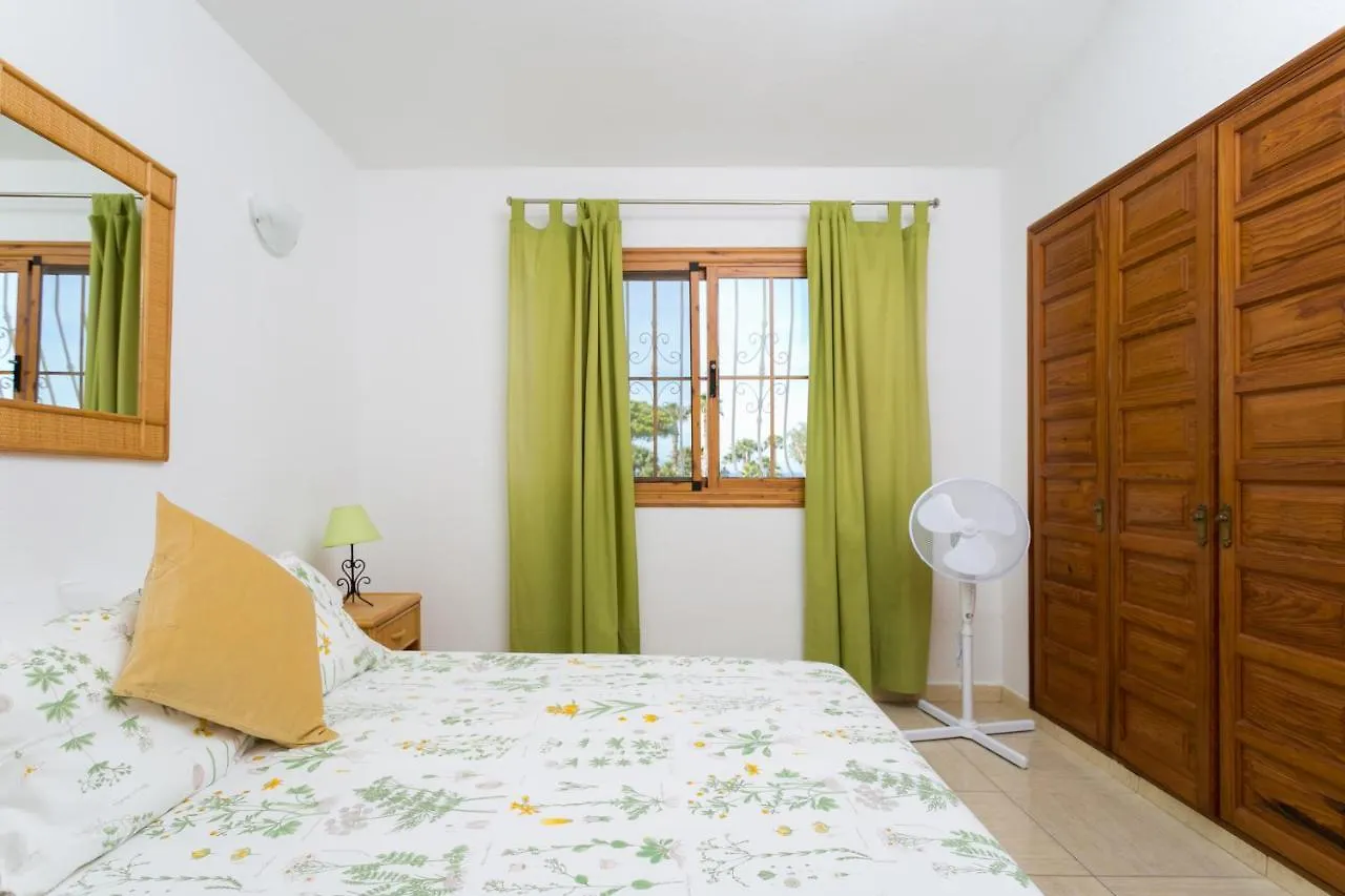 Casa Amarilla Sunny Holiday Home With Heated Pool San Miguel de Abona
